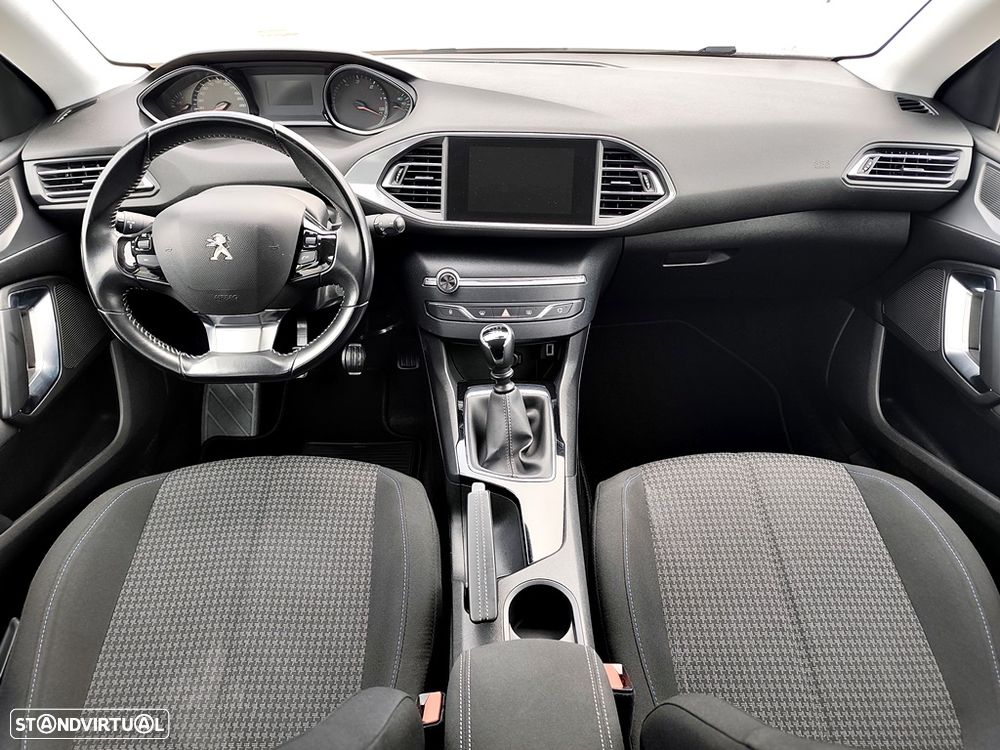 Peugeot 308 SW 1.5 BlueHDi Style - 17