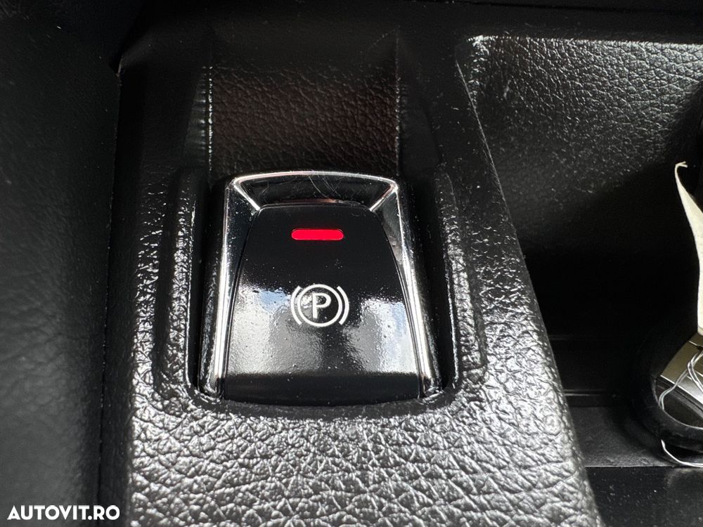 Nissan Qashqai 1.6 DIG-T TEKNA+ - 22