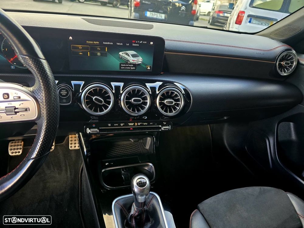 Mercedes-Benz CLA 200 - 10