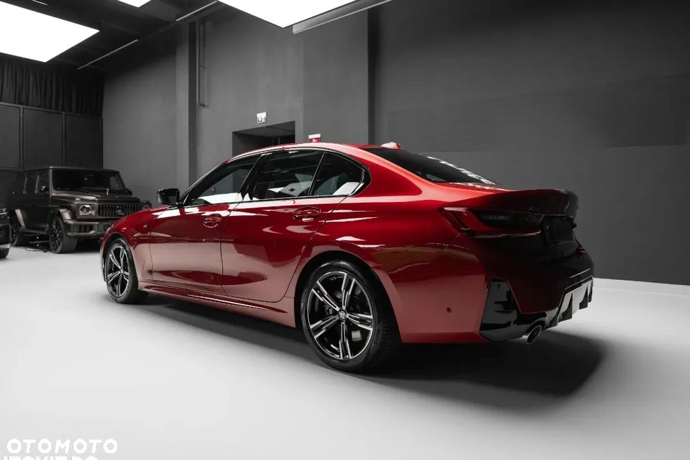 BMW Seria 3 320d xDrive mHEV M Sport - 10