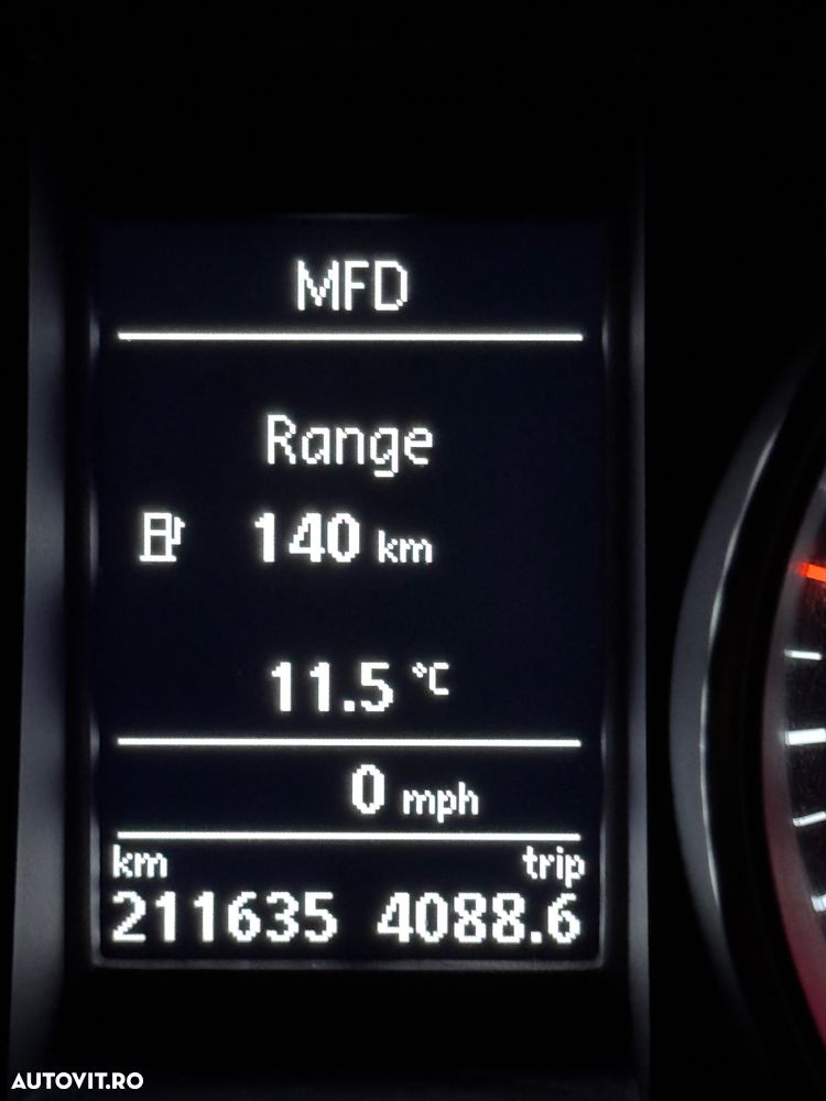 Volkswagen Golf - 9
