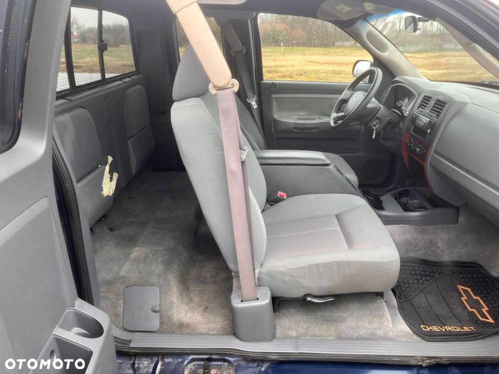 Dodge Dakota - 12