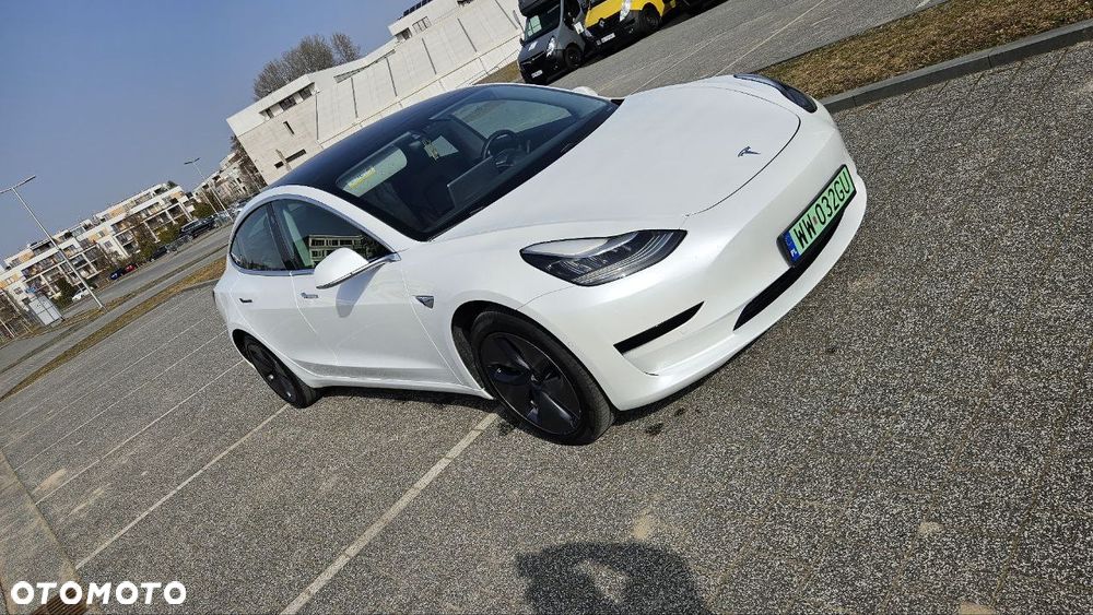 Tesla Model 3 Standard Reichweite Plus Hinterradantrieb - 18
