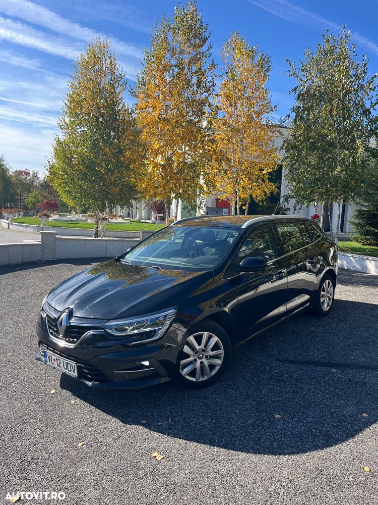 Renault Megane BLUE dCi 115 EDC INTENS - 4