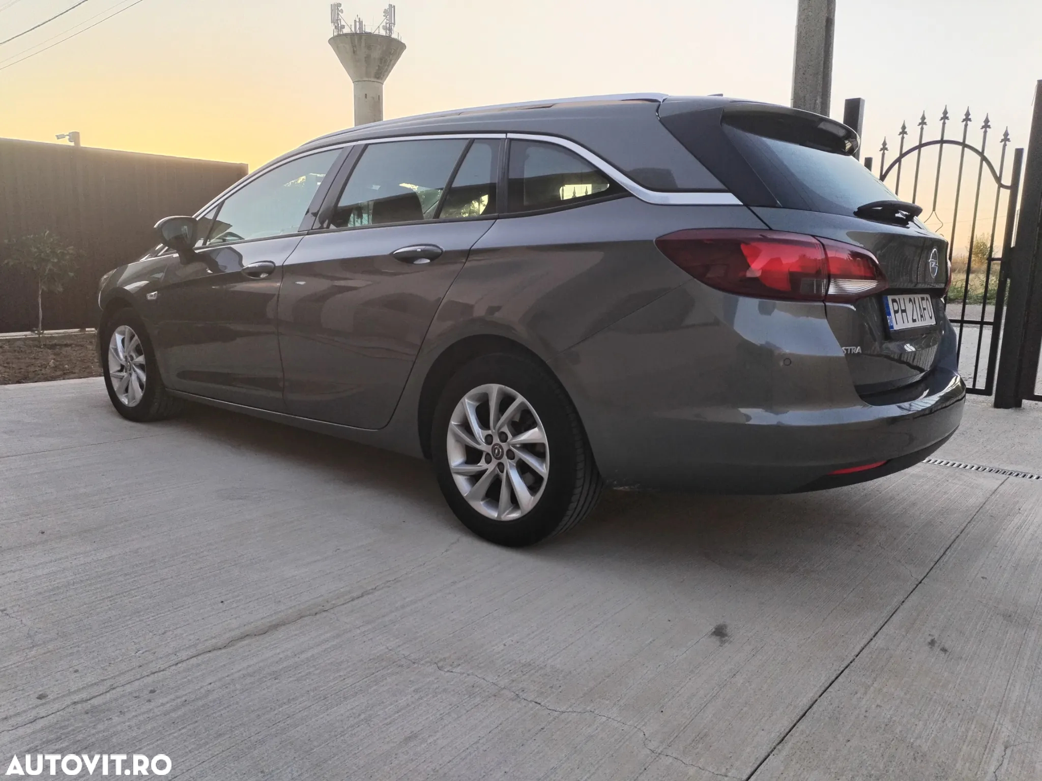 Opel Astra 1.6 D (CDTI) Sports Tourer Innovation - 9