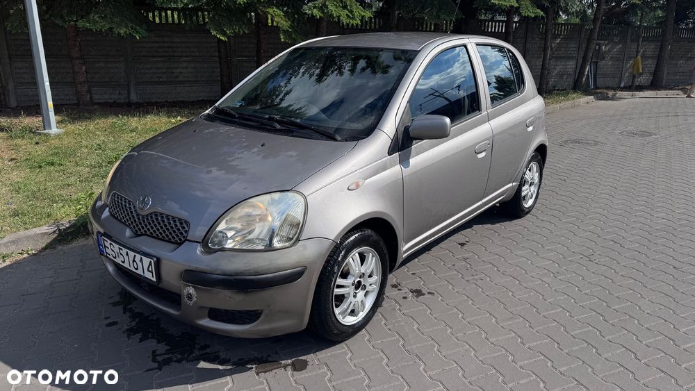 Toyota Yaris 1.4 D-4D Base - 1