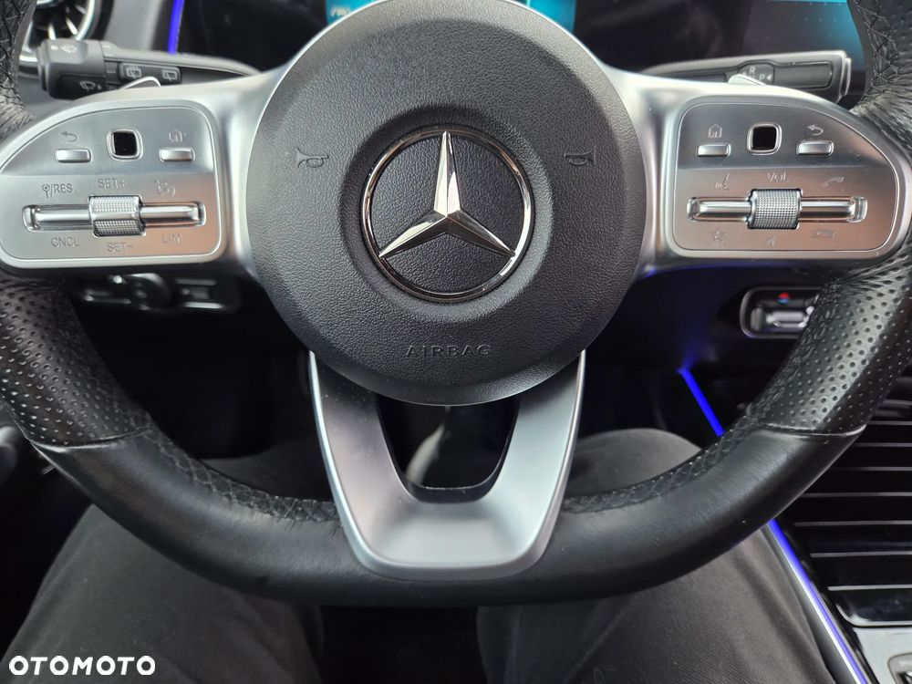 Mercedes-Benz GLB 250 AMG Line 8G-DCT - 33
