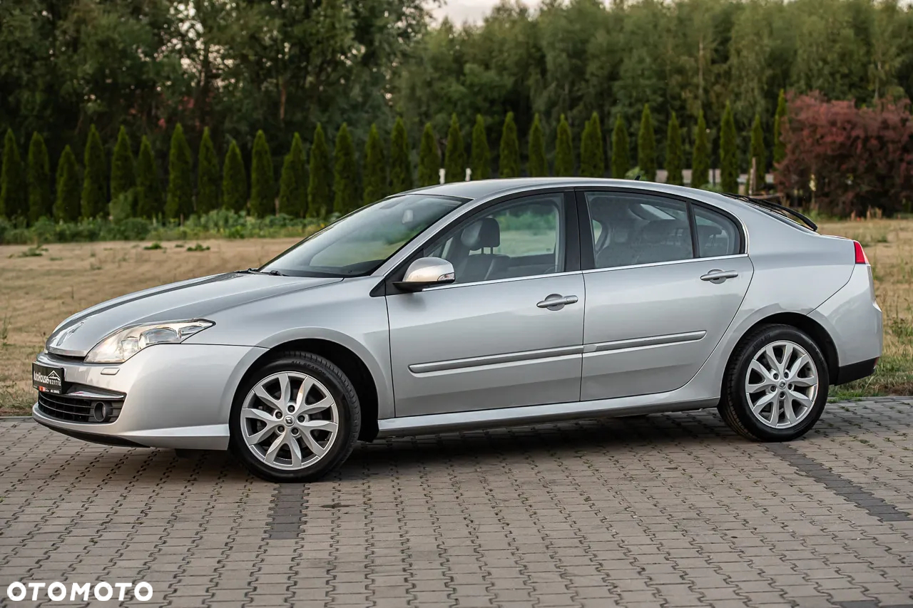 Renault Laguna 2.0 T Bose Edition - 11