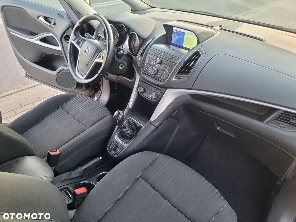 Opel Zafira Tourer 1.4 Turbo Business Innovation - 22