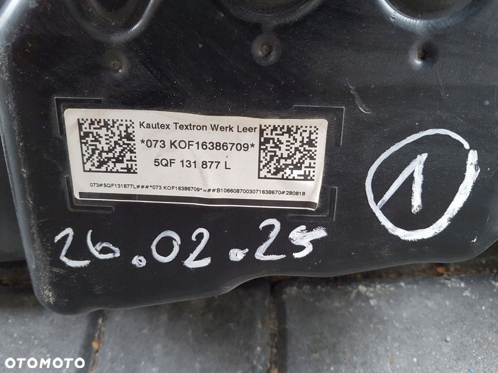 vag zbiornik pompa adblue 5qf131877l - 6