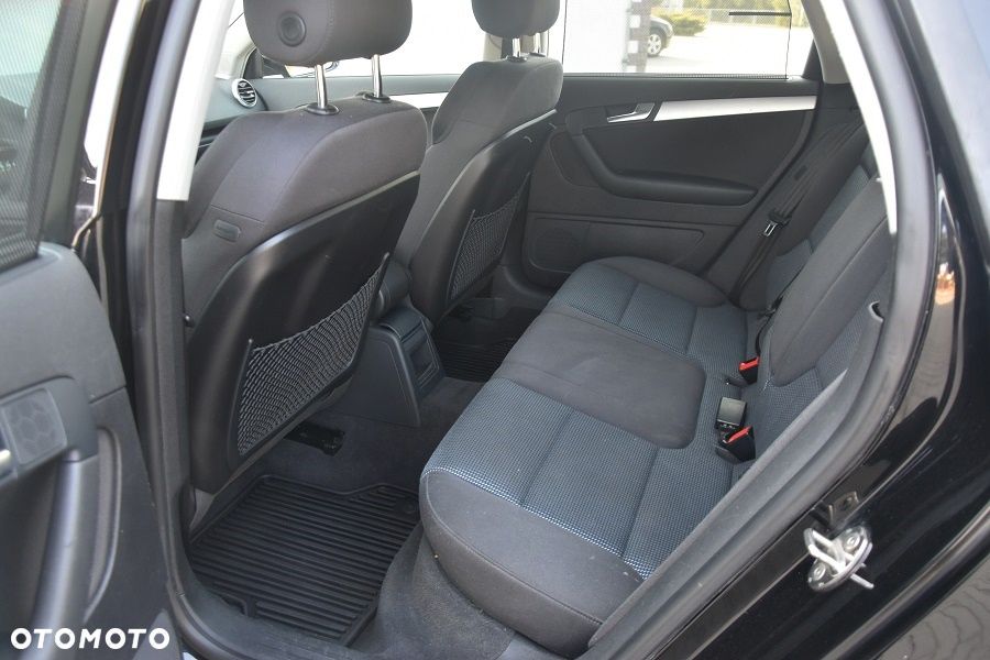 Audi A3 Sportback 2.0 TDI DPF Attraction - 14