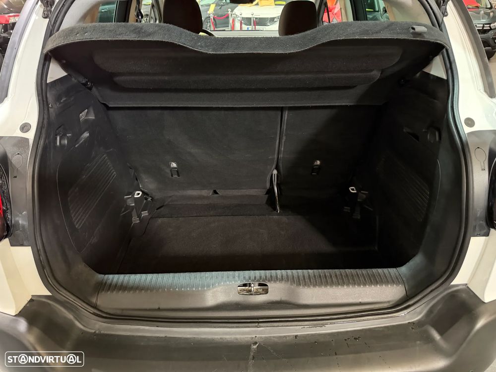 Citroën C3 Aircross 1.2 PureTech C-Series - 4