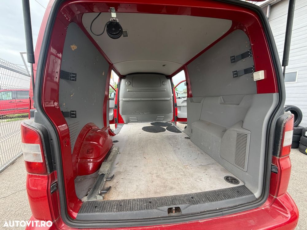 Volkswagen Transporter - 14