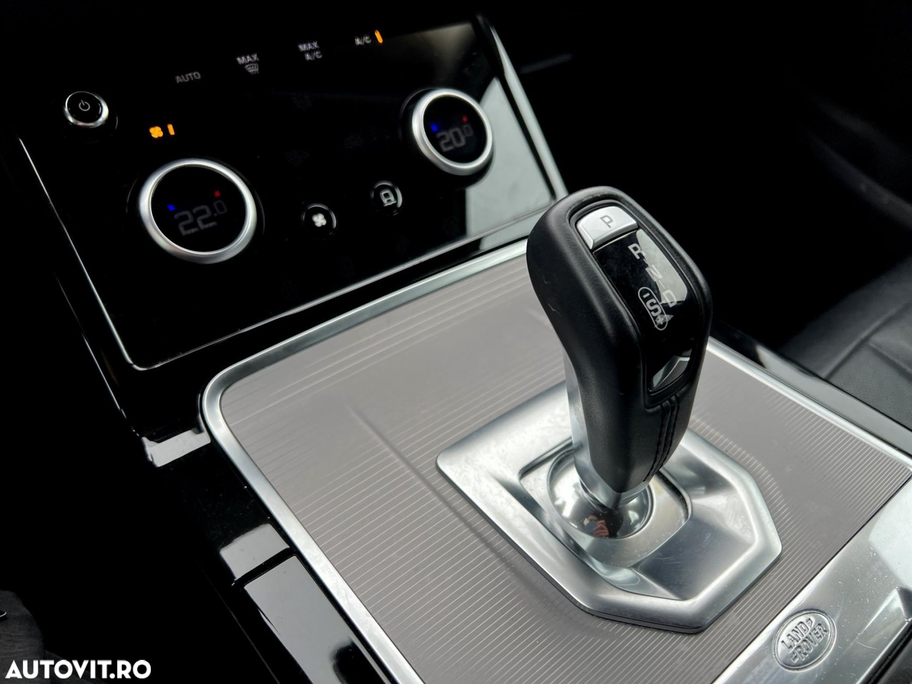 Land Rover Range Rover Evoque - 11