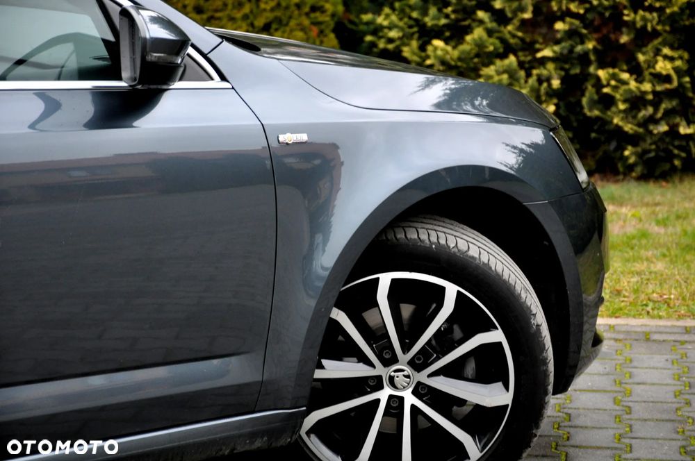 Skoda Octavia 1.5 TSI ACT DSG Style - 23