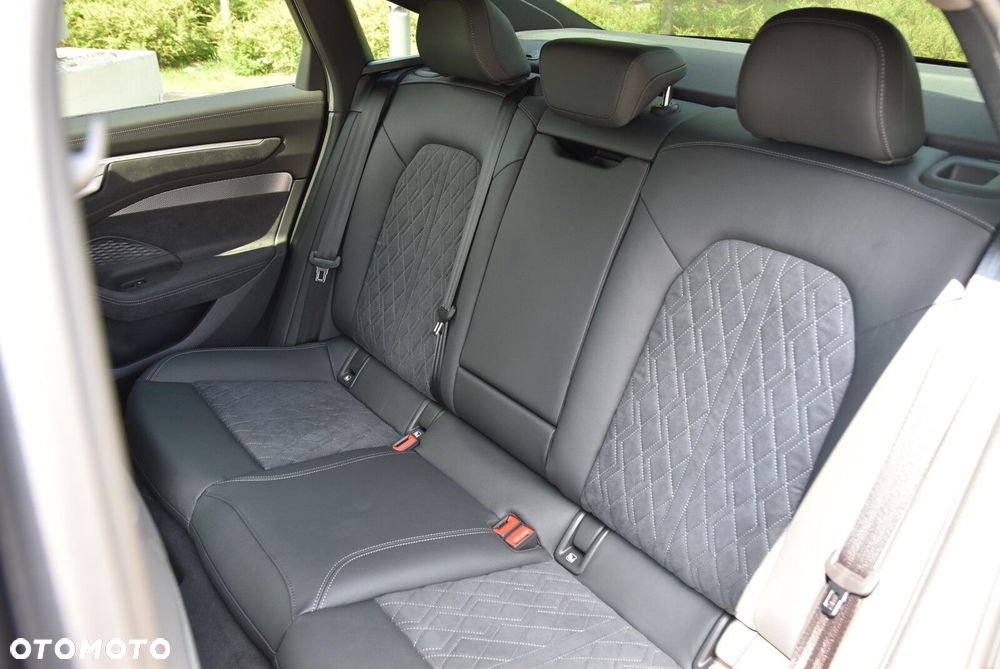 Audi A6 Limousine - 11