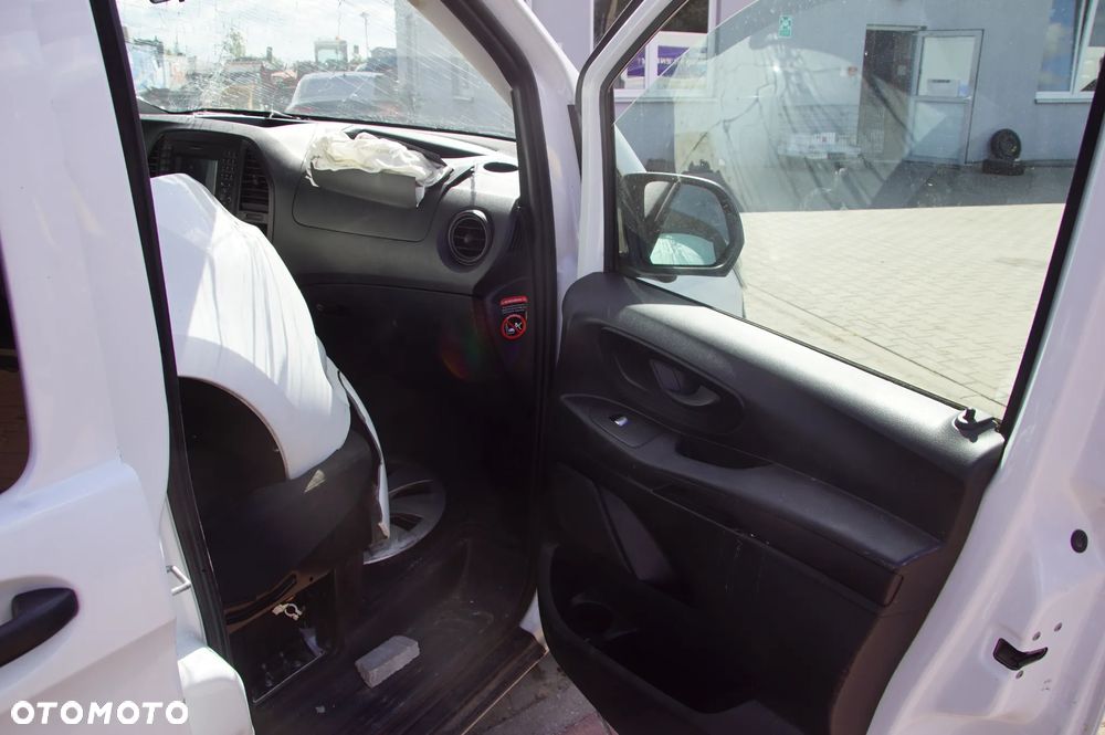 Auto na części - Mercedes Vito W447 116 CDI Lift 2.0 CDI 136 KM BlueTEC OM654 654920 725005 9147 2019R Silnik Skrzynia Drzwi Klapa Zderzak Lusterko Deska Kokpit Sterownik Moduł Czujnik Licznik Kierownica Wyświetlacz - 15