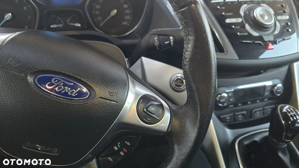 Ford C-MAX 1.6 Ti-VCT Titanium - 34