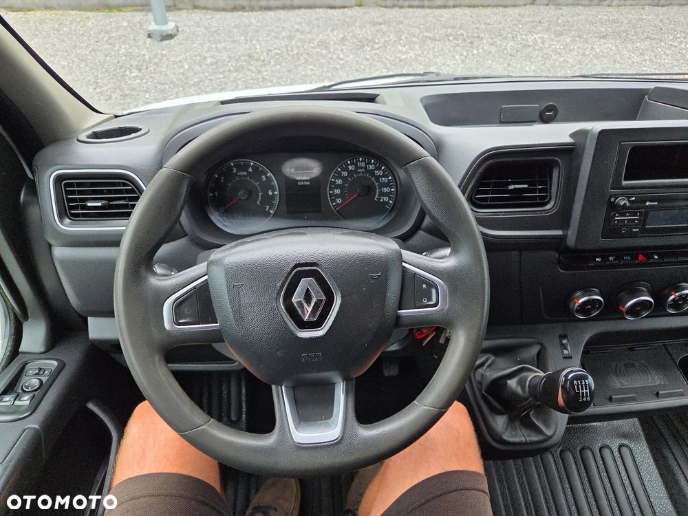 Renault Master - 18