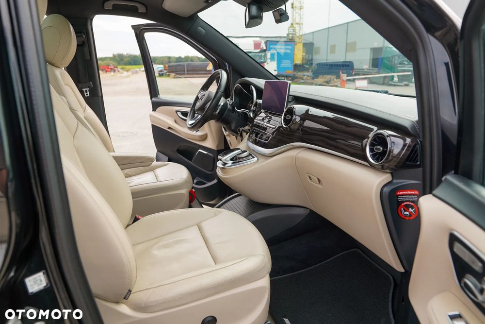 Mercedes-Benz Klasa V 300 d 4-Matic Avantgarde 9G-Tronic (długi) - 30