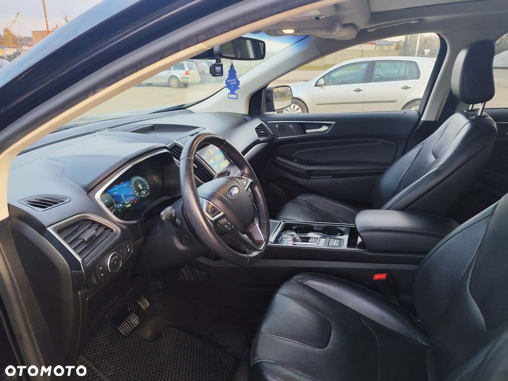 Ford Edge - 12