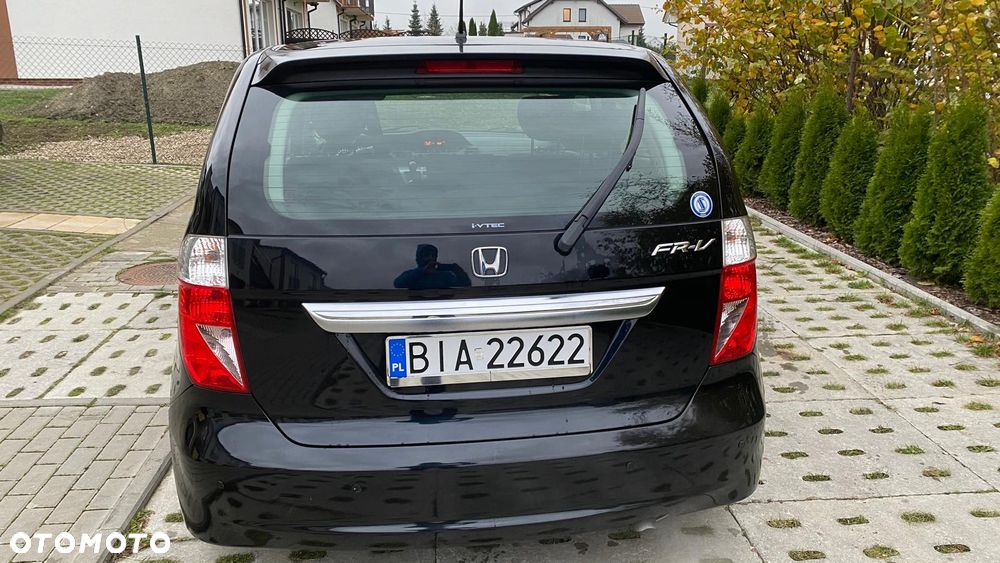 Honda FR-V - 7