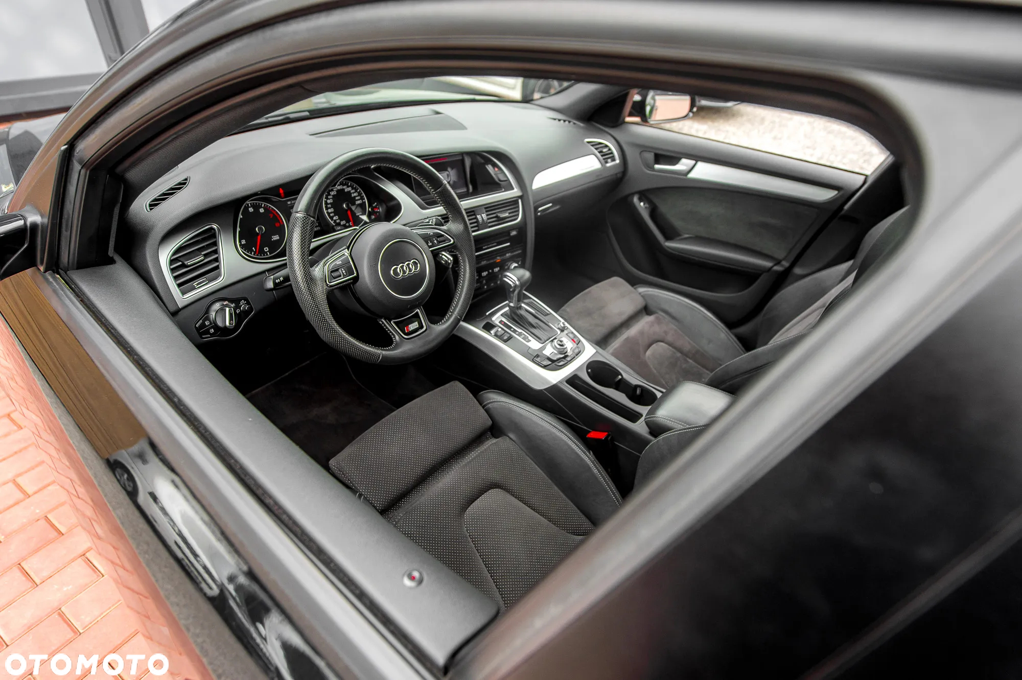 Audi A4 Avant 2.0 TFSI quattro S tronic S line Sportpaket - 14