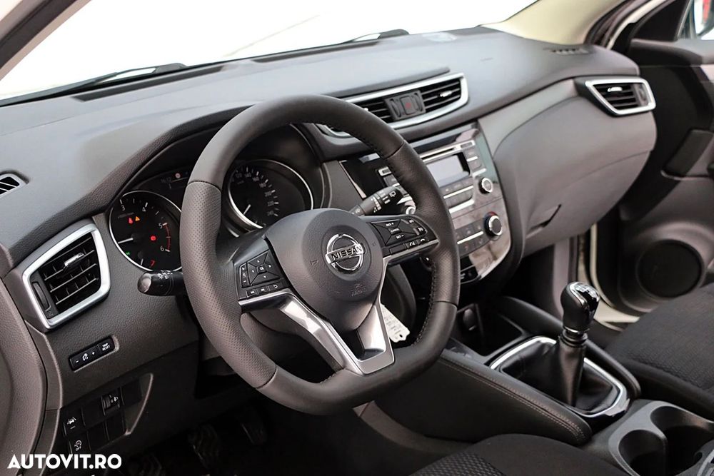 Nissan Qashqai 1.5 DCI TEKNA - 11