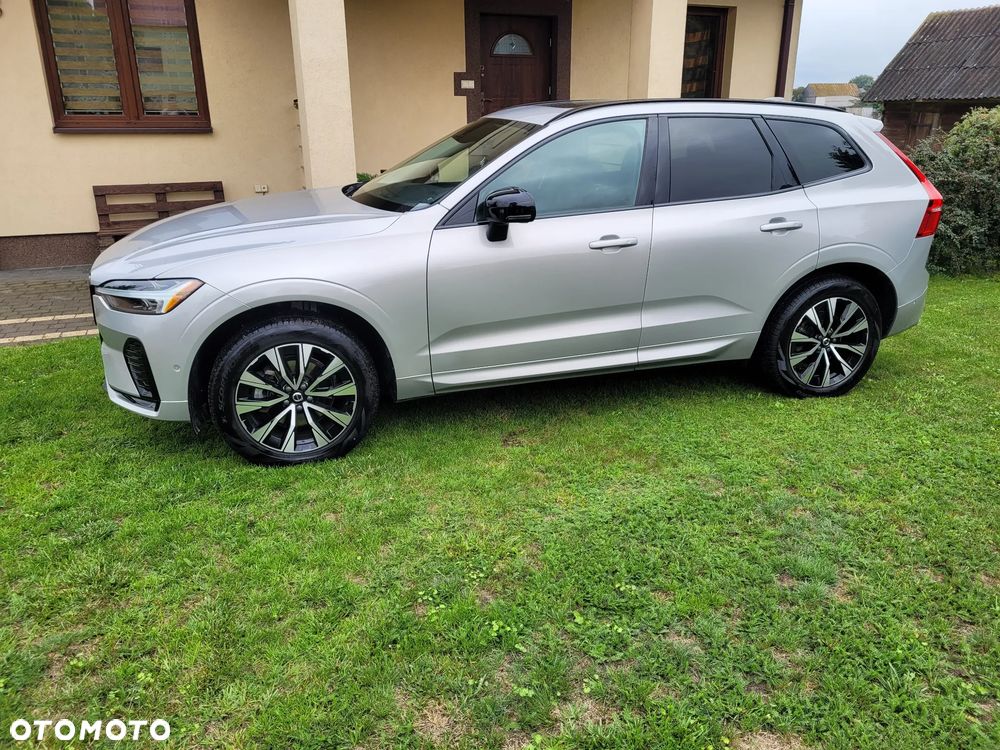 Volvo XC 60 B5 B AWD Plus Dark - 14
