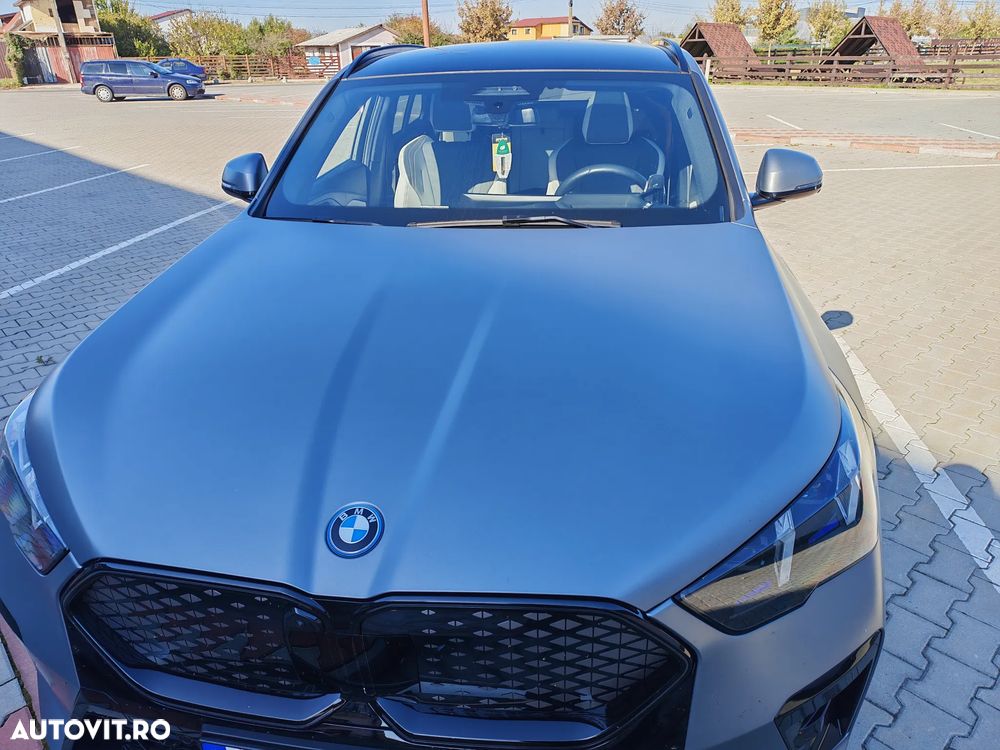 BMW iX2 2024 — imagine 2