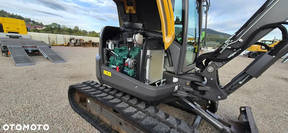 Volvo ECR 50D - 15