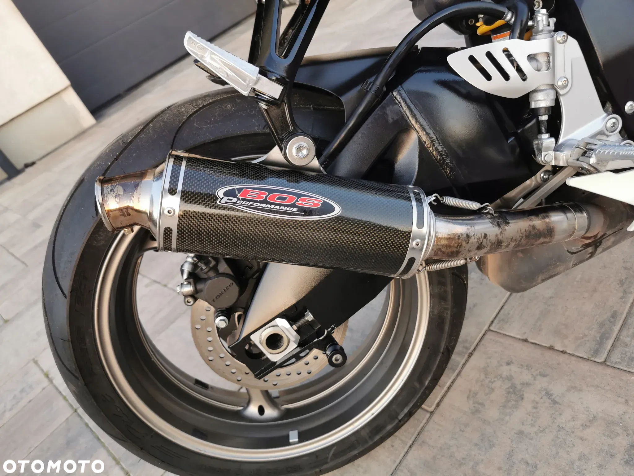 Suzuki GSX-R - 21