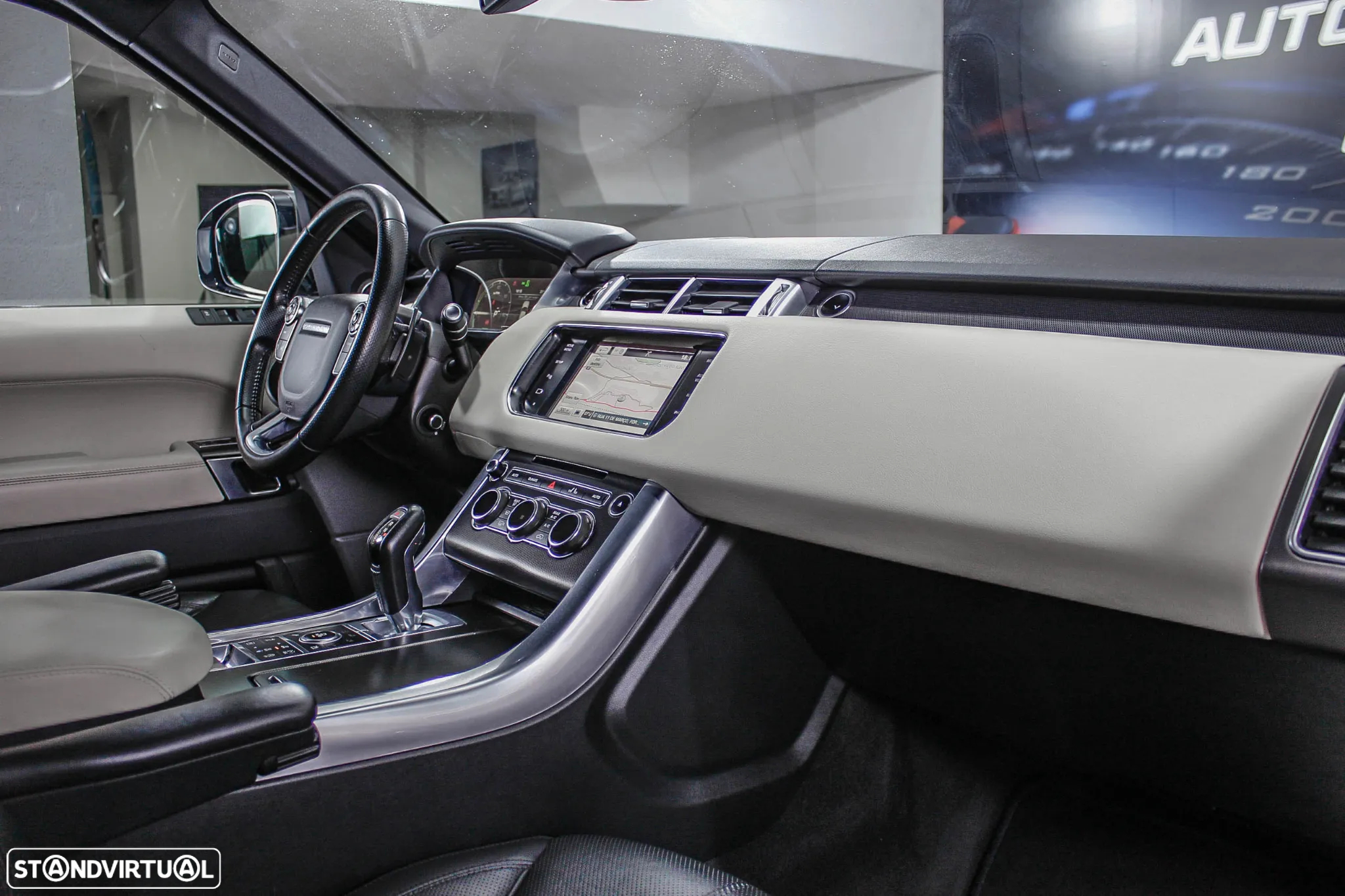 Land Rover Range Rover Sport 3.0 SDV6 HEV HSE Dynamic - 32