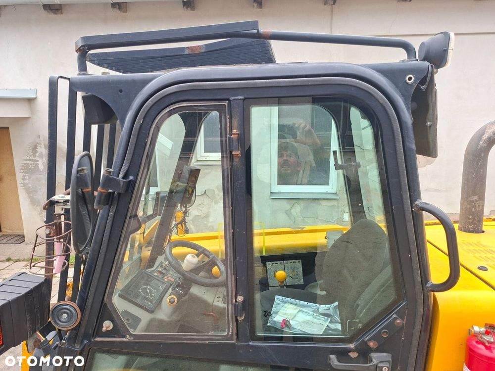 JCB 525-50 4X4 - 21