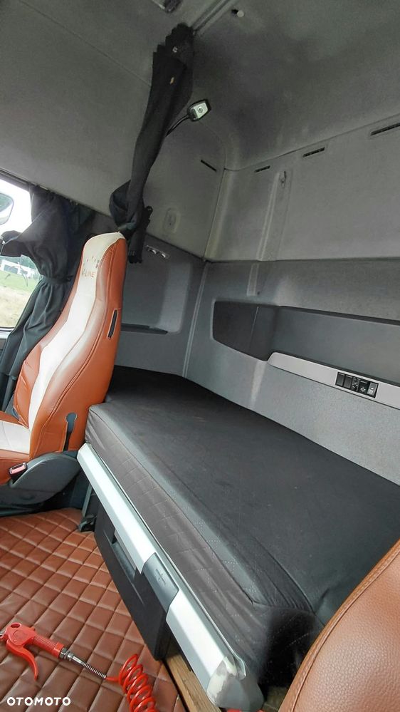 Volvo FH 460 AUTOMAT - 10