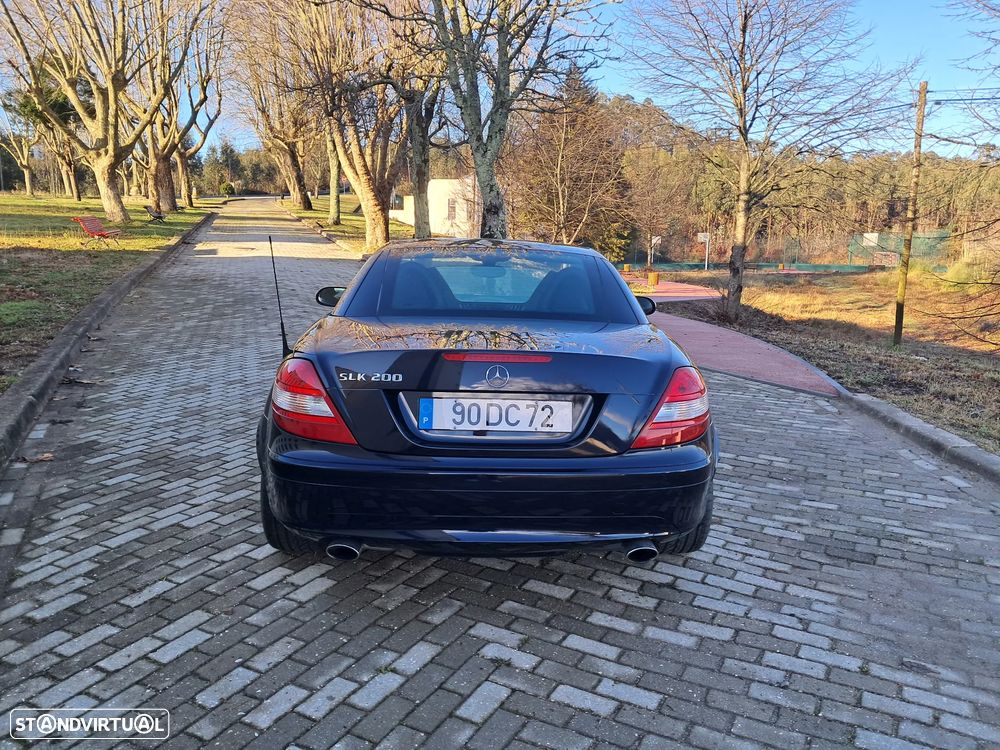 Mercedes-Benz SLC 200 - 9