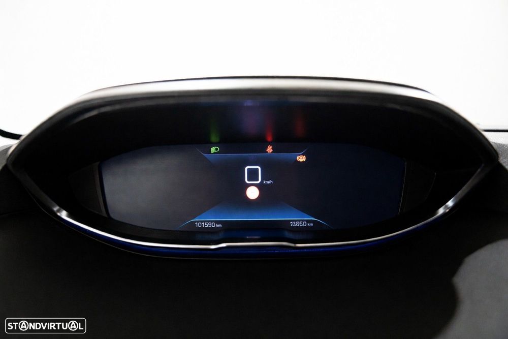 Peugeot 3008 1.2 PureTech Active - 16