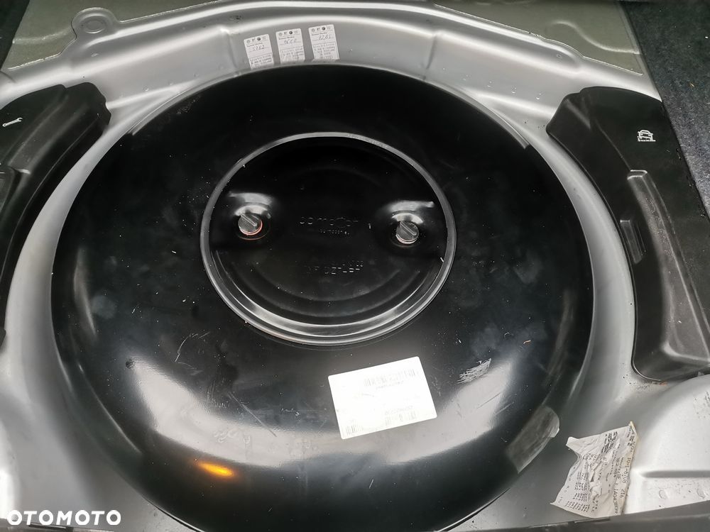 Audi A4 Limousine - 11