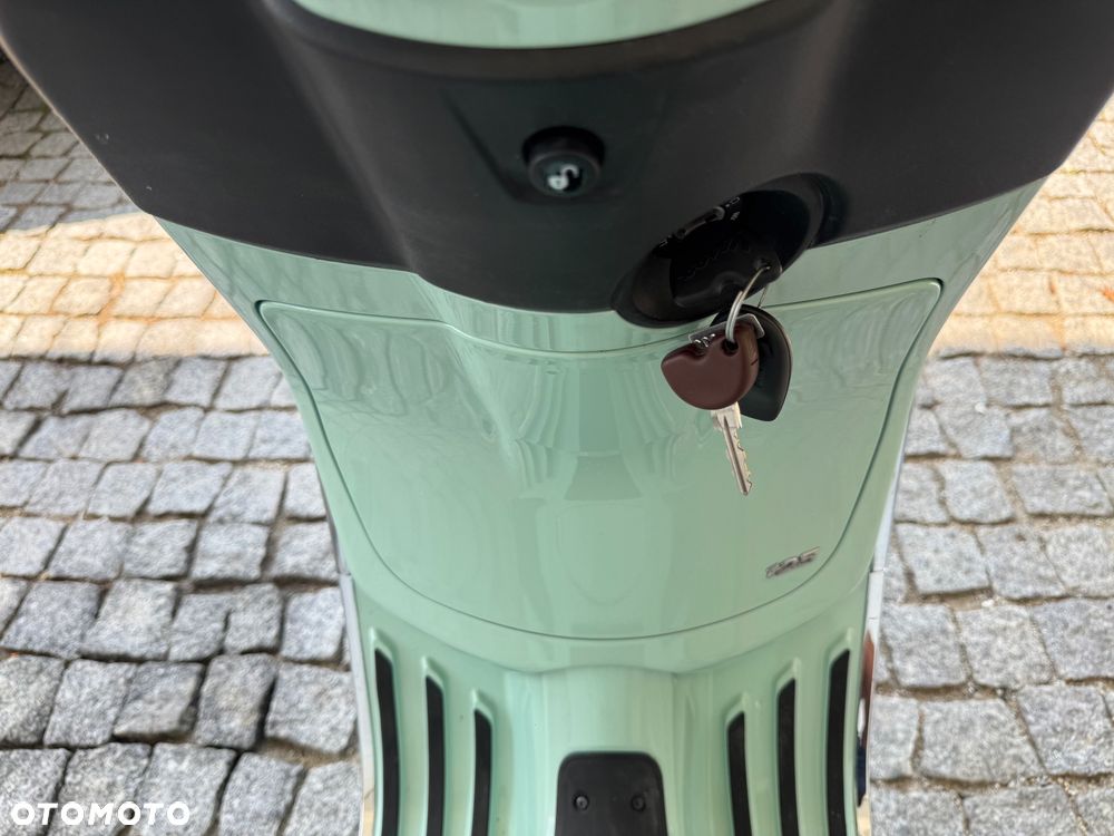 Piaggio Vespa - 13