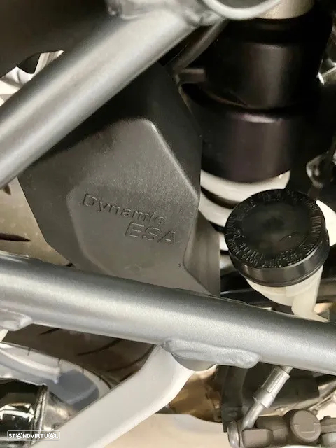 BMW R 1200 R LC - 14