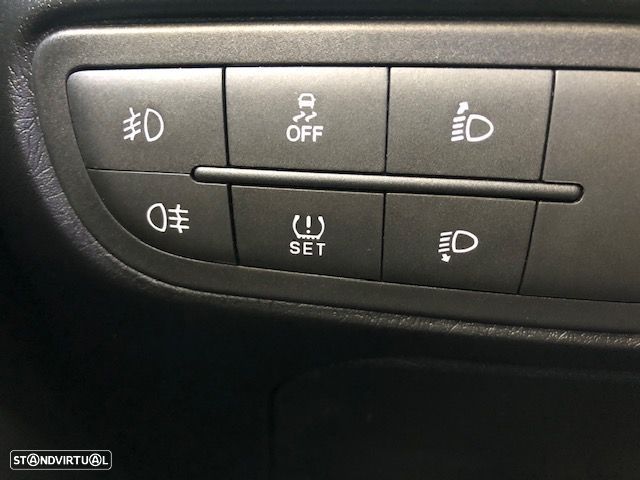 Fiat Tipo Cross - 12