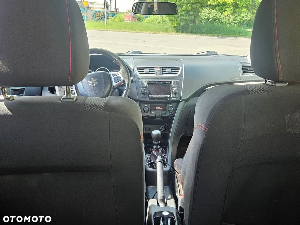Suzuki Swift 1.6 Sport - 10