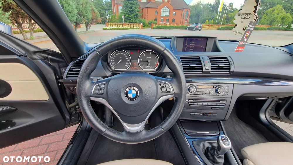 BMW Seria 1 120d Edition Sport - 21