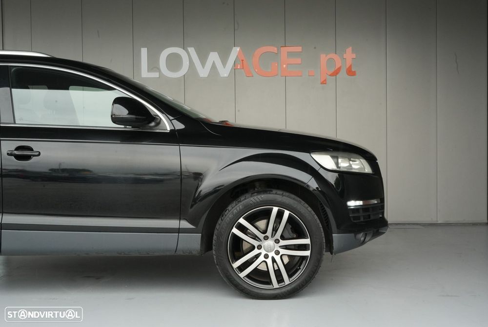 Audi Q7 3.0 TDi Tiptronic - 6