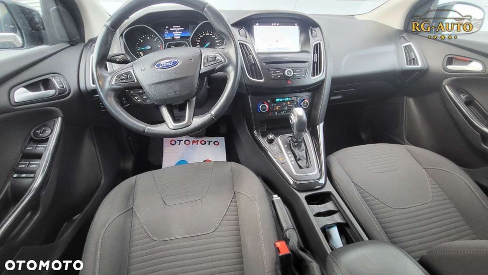 Ford Focus - 28