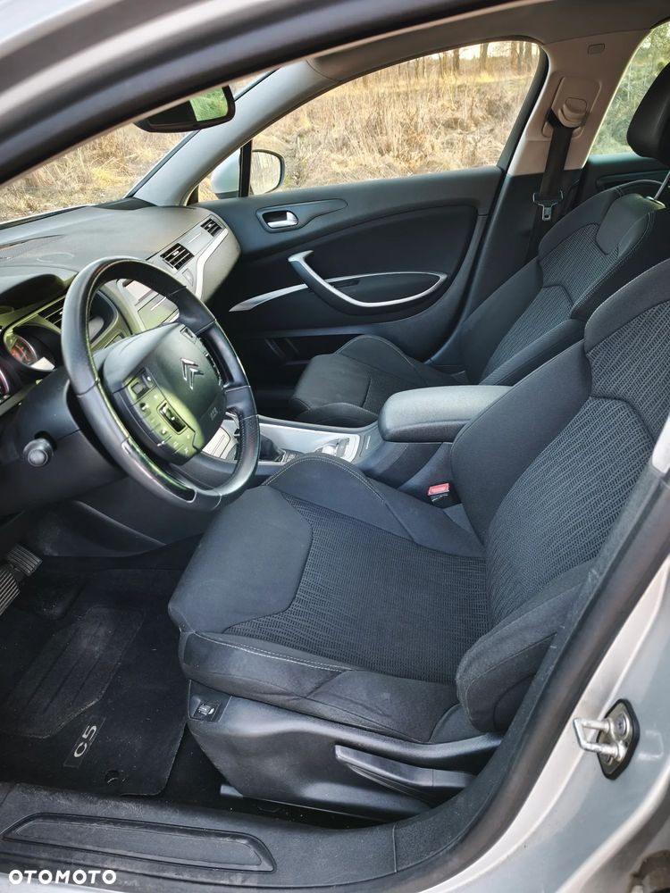 Citroën C5 2.0 HDi Exclusive - 18