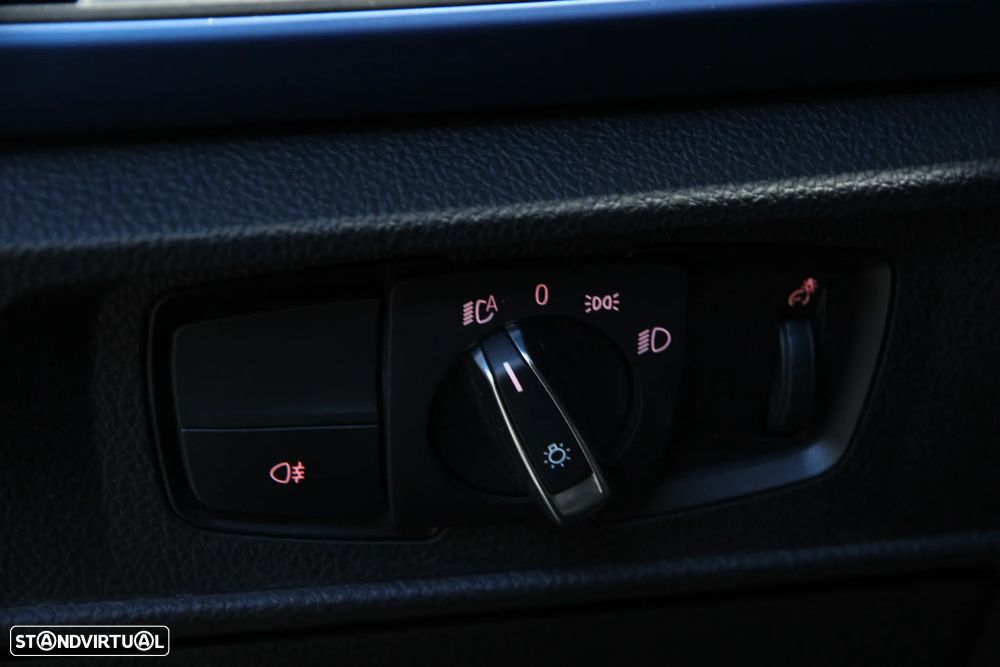 BMW M135i Standard - 13