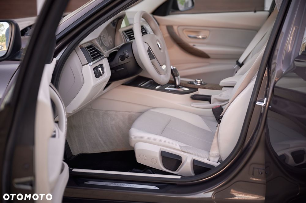 BMW Seria 3 - 23
