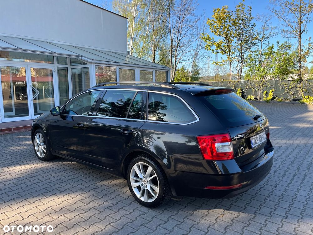 Skoda Octavia 2.0 TDI Style DSG - 3
