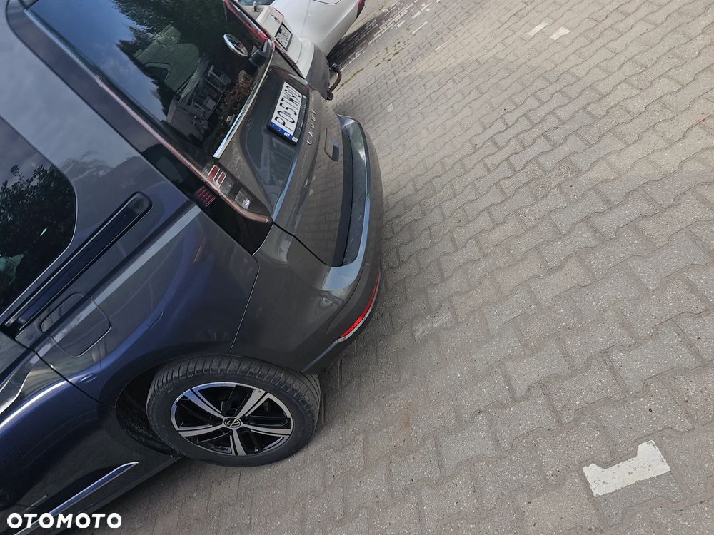 Volkswagen Caddy 2.0 TDI Dark Label DSG - 3